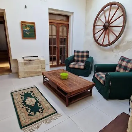 Holiday home Cozy 1 Bedroom House In Iz-zejtun *