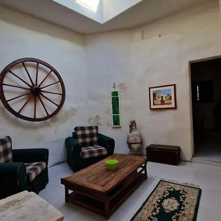 Cozy 1 Bedroom House In Iz-zejtun Zejtun