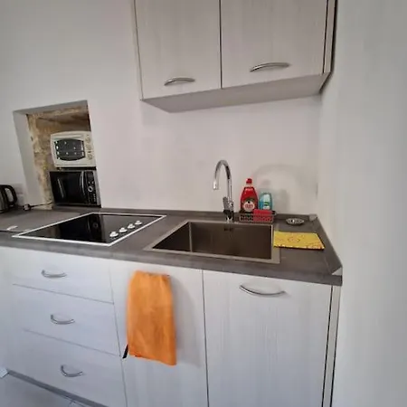 Cozy 1 Bedroom House In Iz-zejtun Holiday home Zejtun