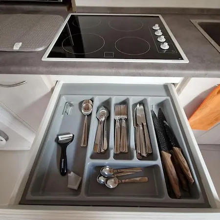 Cozy 1 Bedroom House In Iz-zejtun