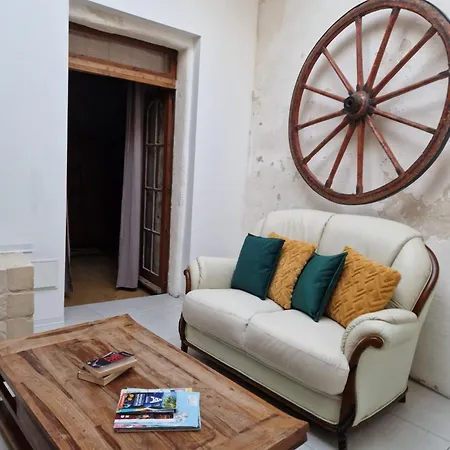 度假居 Cozy 1 Bedroom House In Iz-zejtun