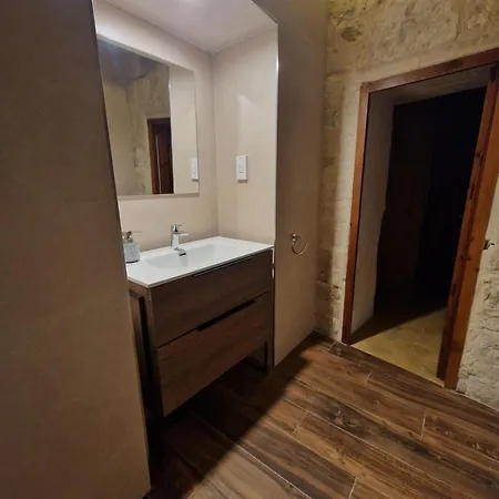度假居 Cozy 1 Bedroom House In Iz-zejtun *